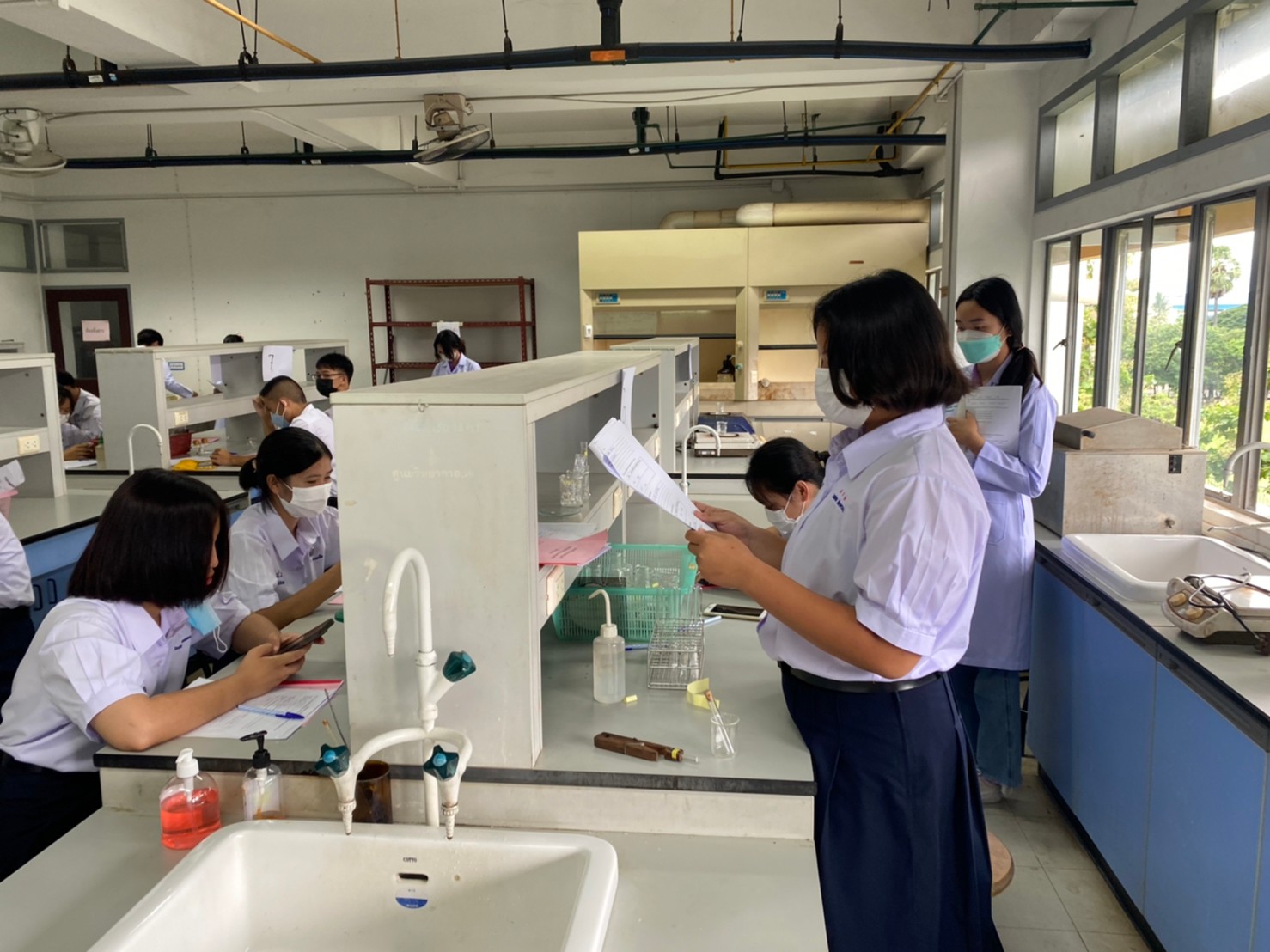 LINE_ALBUM_Science Camp โรงเรียนปลาปาก_๒๒๐๗๑๑_20 – คณะวิทยาศาสตร์และ ...